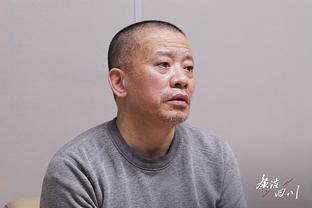 迈尼昂本场数据：2粒丢球，1次失误致丢球，6次成功扑救